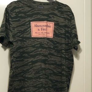 Abercrombie & Fitch Mens Tshirt